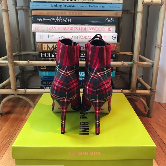 **Not For Sale**Christmas Plaid Tartan Boots Boots 8.5 - Picture 6 of 10